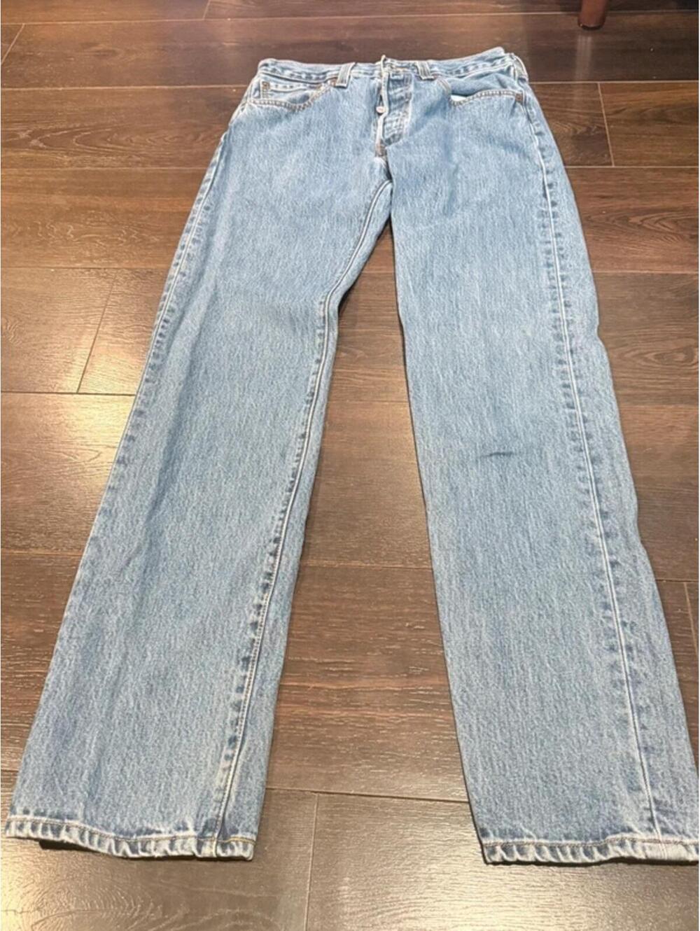 Levi’s 501 Original Fit Jeans Men’s W31 L34 Button Fly Blue Denim 065